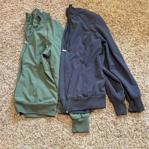 Cherokee Infinity Scrub Jackets Women’s size Medium